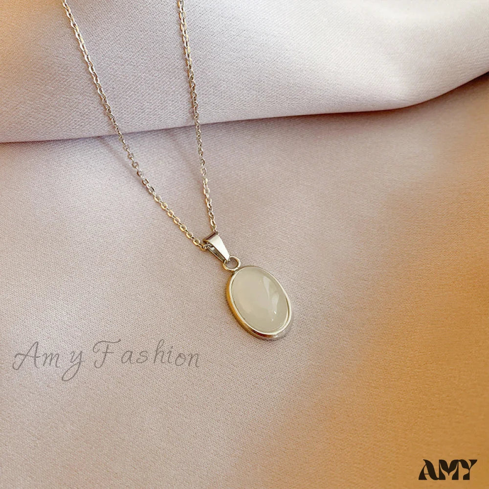 Simple Fashion Opal Stone 18K Gold Necklace Titanium + White