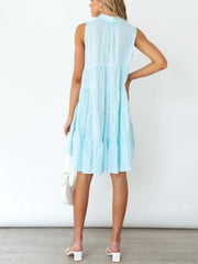 Ärmelloses Kleid mit Revers, Streifen und Knöpfen 