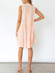 Ärmelloses Kleid mit Revers, Streifen und Knöpfen 