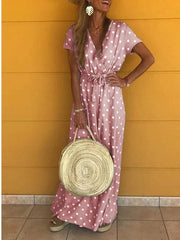 Kleid mit V-Ausschnitt und Polka-Dots 