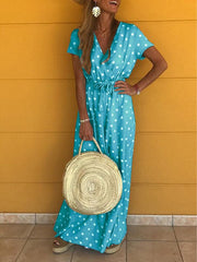 Kleid mit V-Ausschnitt und Polka-Dots 
