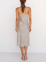Kleid mit Leopardenmuster und V-Ausschnitt 