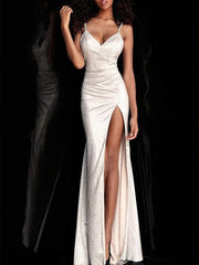 Elegantes Abendkleid mit Trägern 