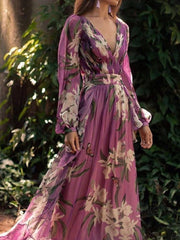 Bedrucktes Swingkleid mit V-Ausschnitt und langen Ärmeln 