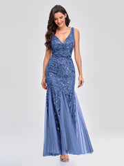 Abendkleid aus Gaze mit Blättermuster 
