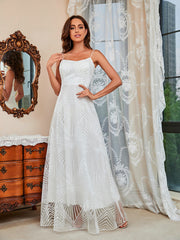 besticktes Abendkleid mit Trägern 